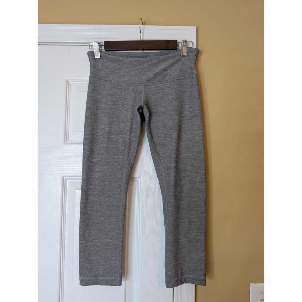 Lululemon Low Rise Capri Leggings Size 6 Grey Y2K Minimalist Activewear